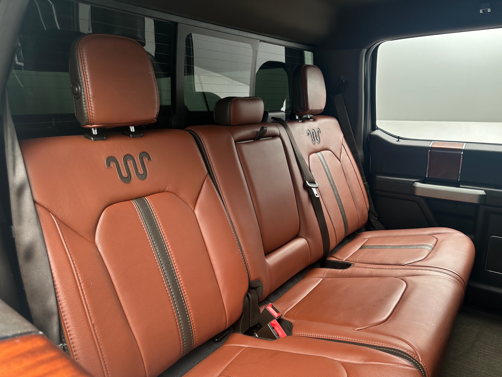 Thumbnail: 2019 Ford Econoline - 5