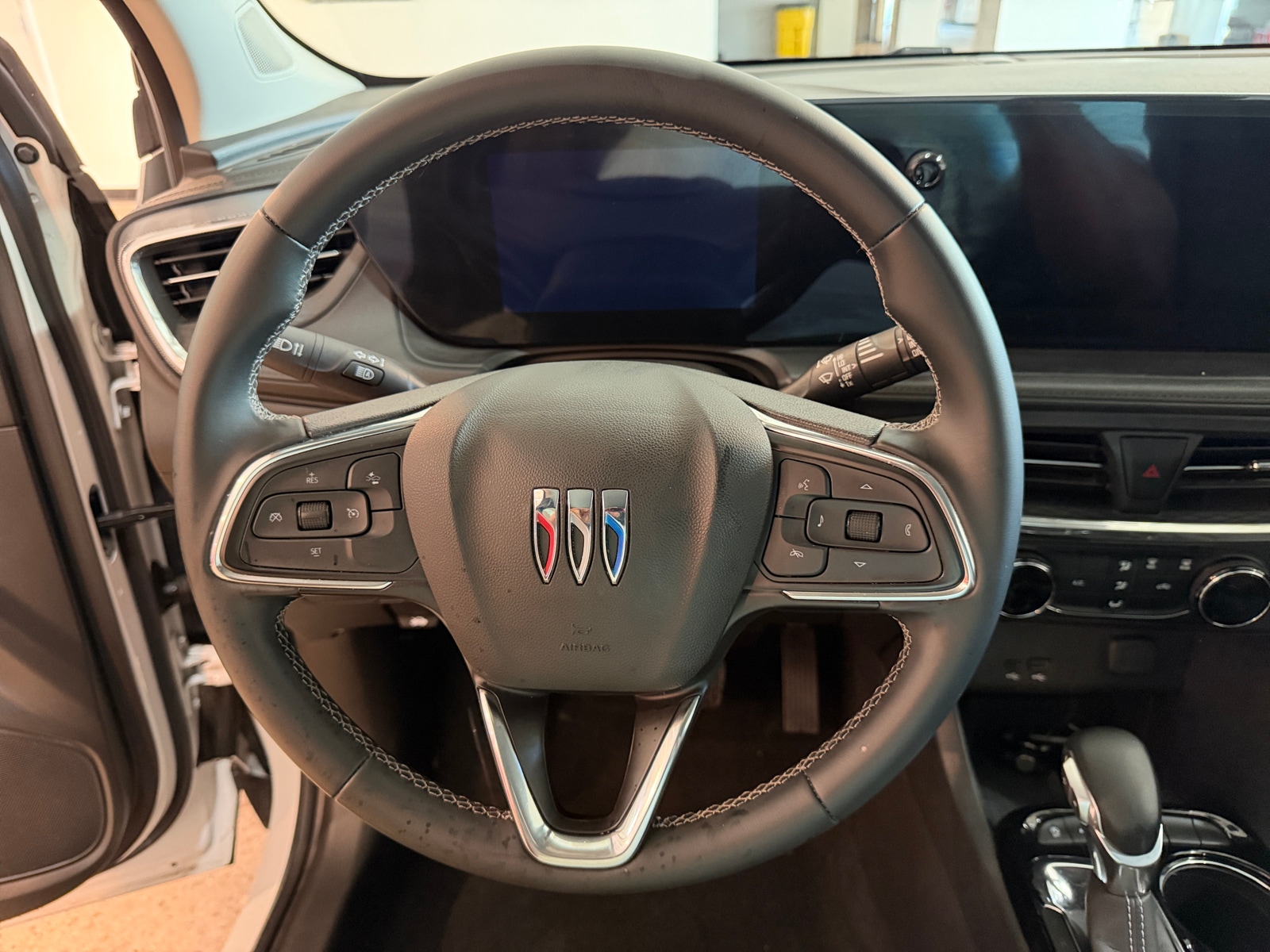 Thumbnail: 2026 Buick Encore GX - 5
