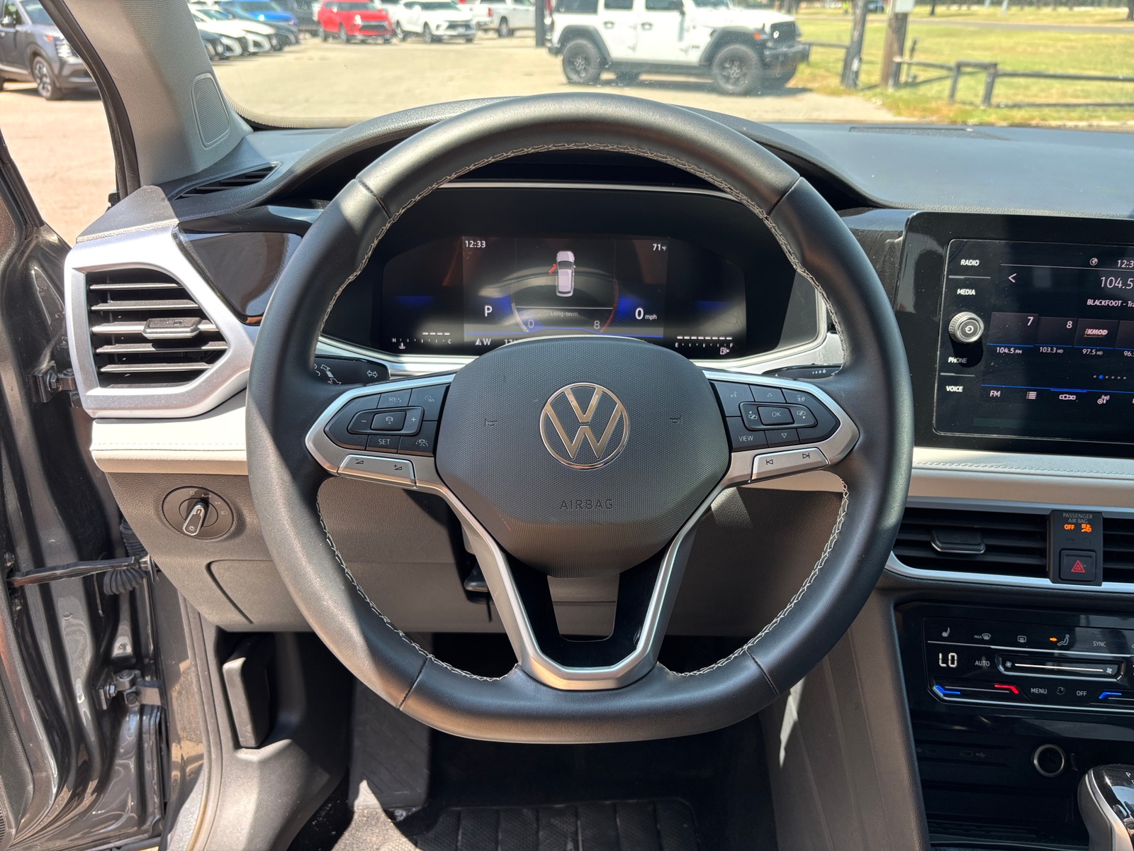 Thumbnail: 2026 Volkswagen Taos - 5