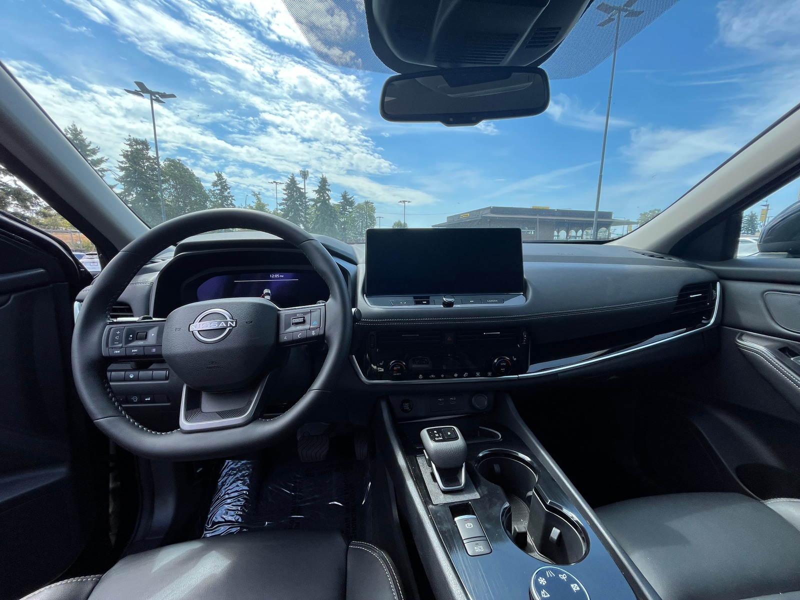 Thumbnail: 2026 Nissan Rogue - 3