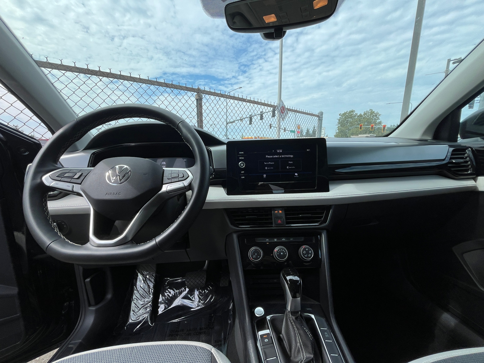Thumbnail: 2026 Volkswagen Taos - 2