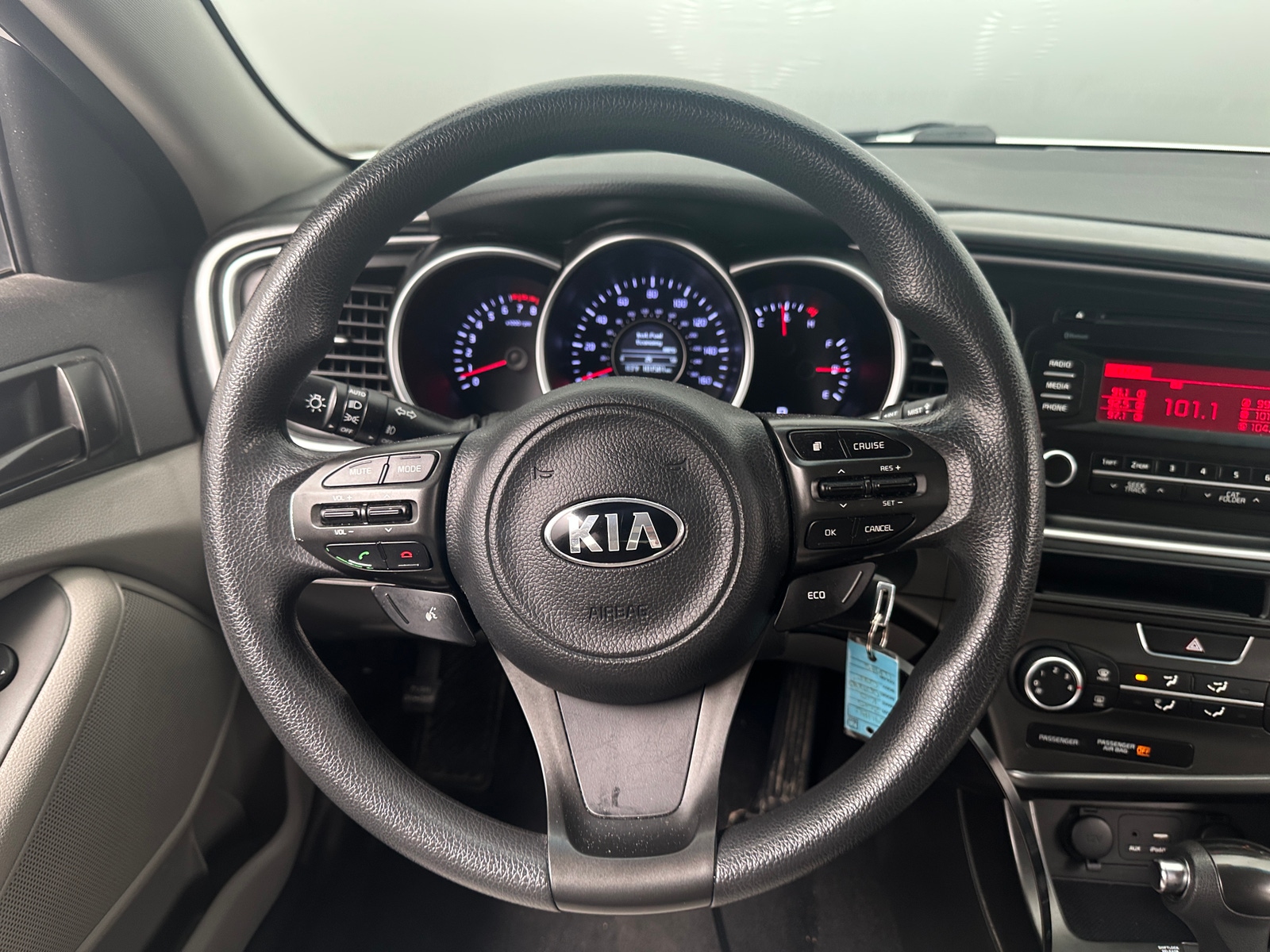 Thumbnail: 2015 Kia Optima - 5