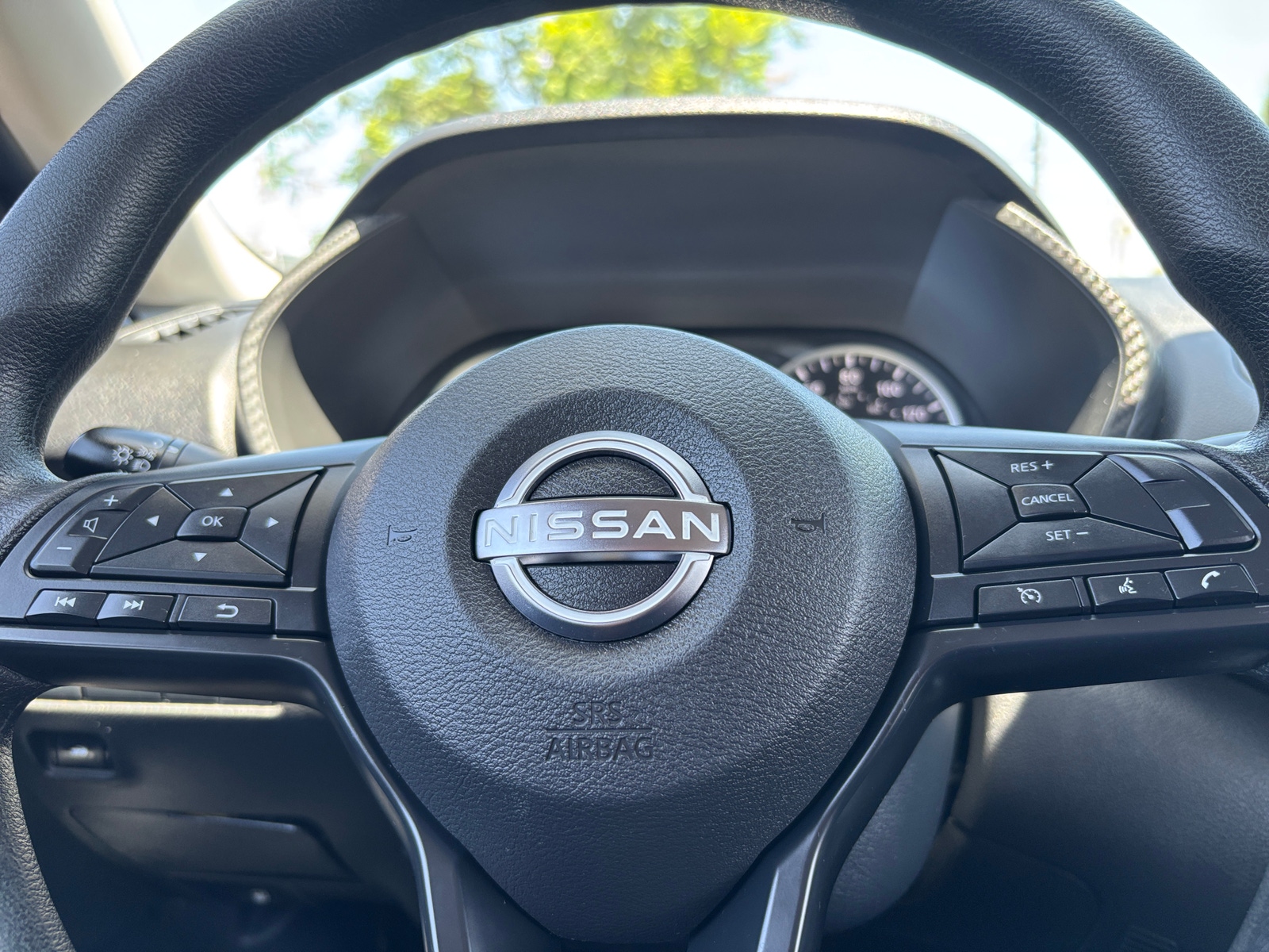 Thumbnail: 2025 Nissan Sentra - 5