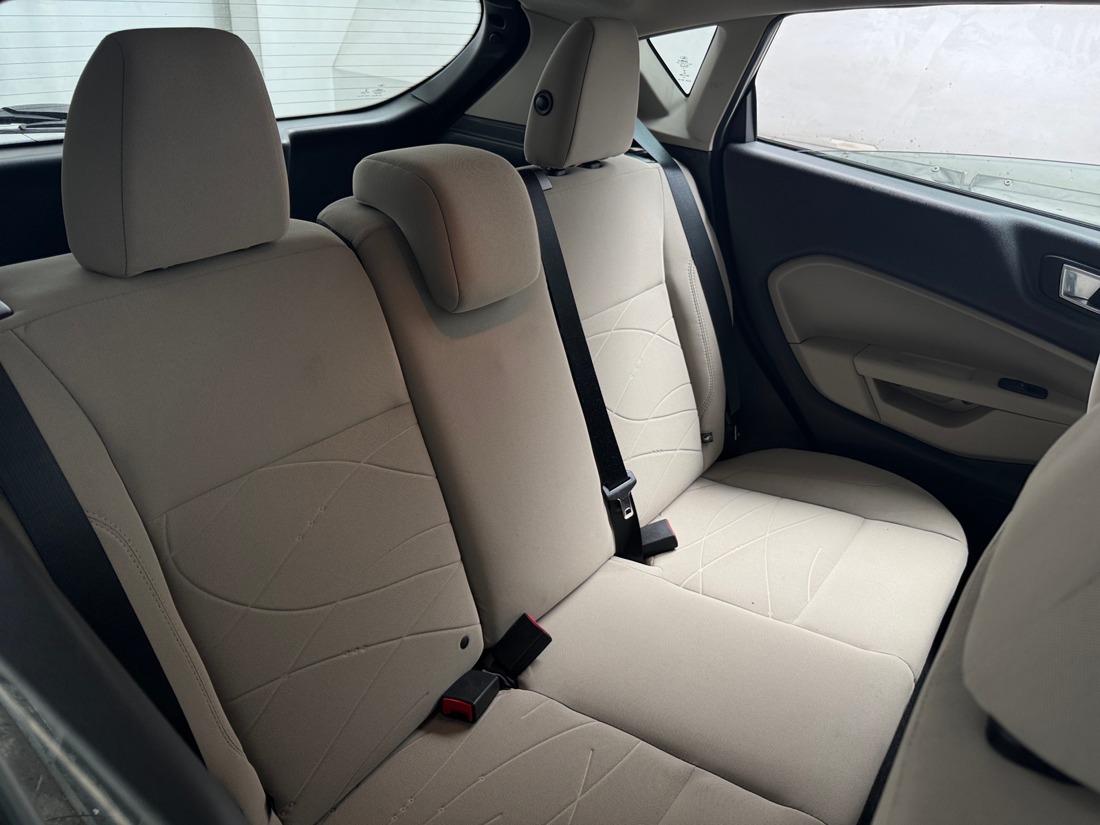 Thumbnail: 2015 Ford Fiesta - 6