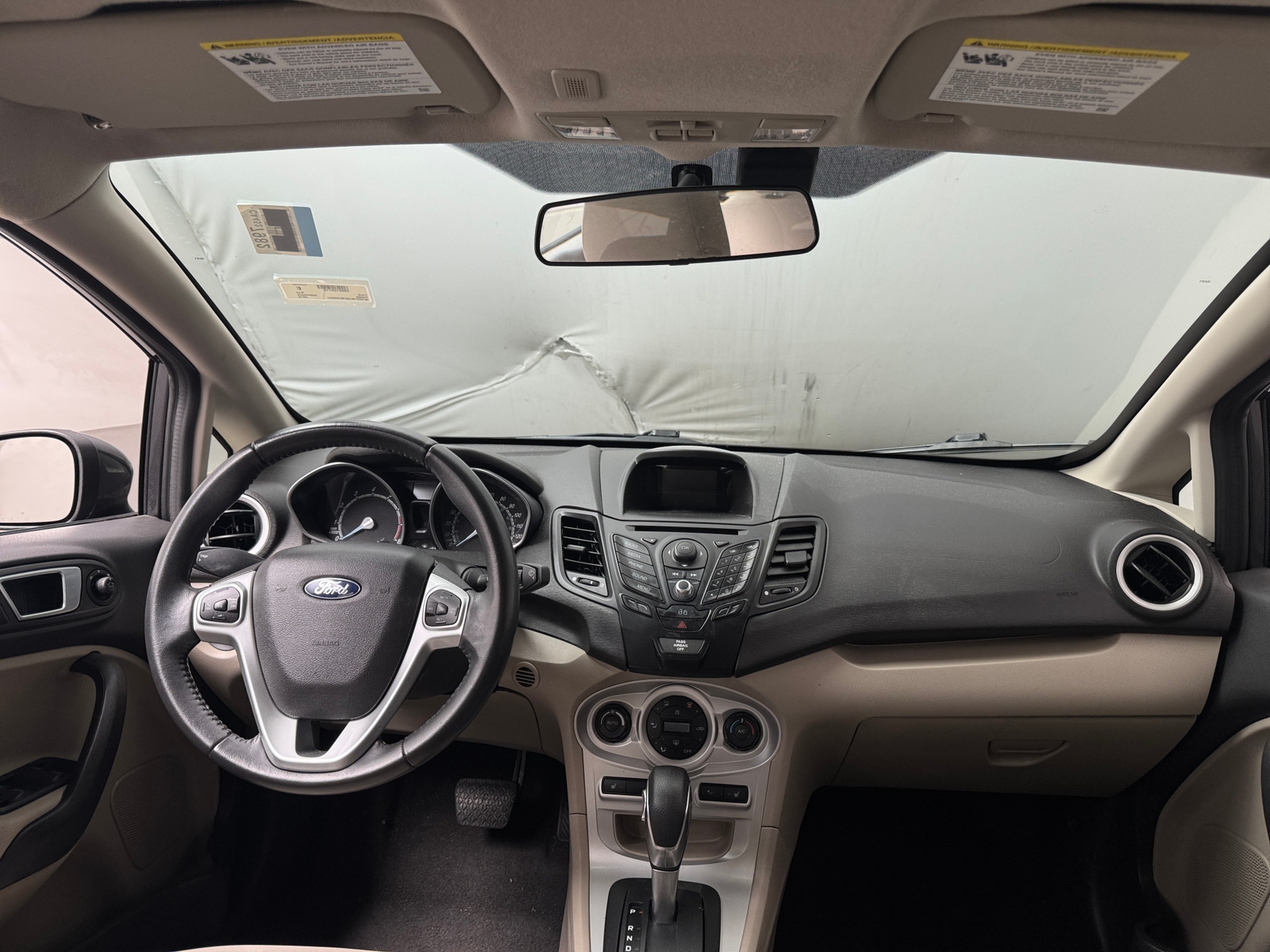Thumbnail: 2015 Ford Fiesta - 3