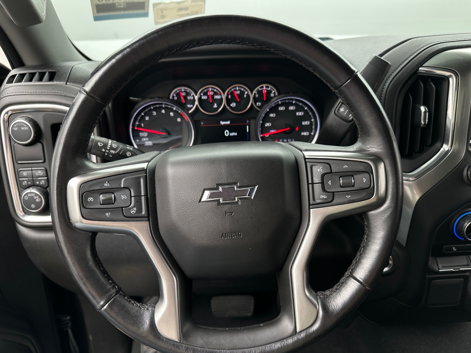 Thumbnail: 2021 Chevrolet Silverado 1500 - 5