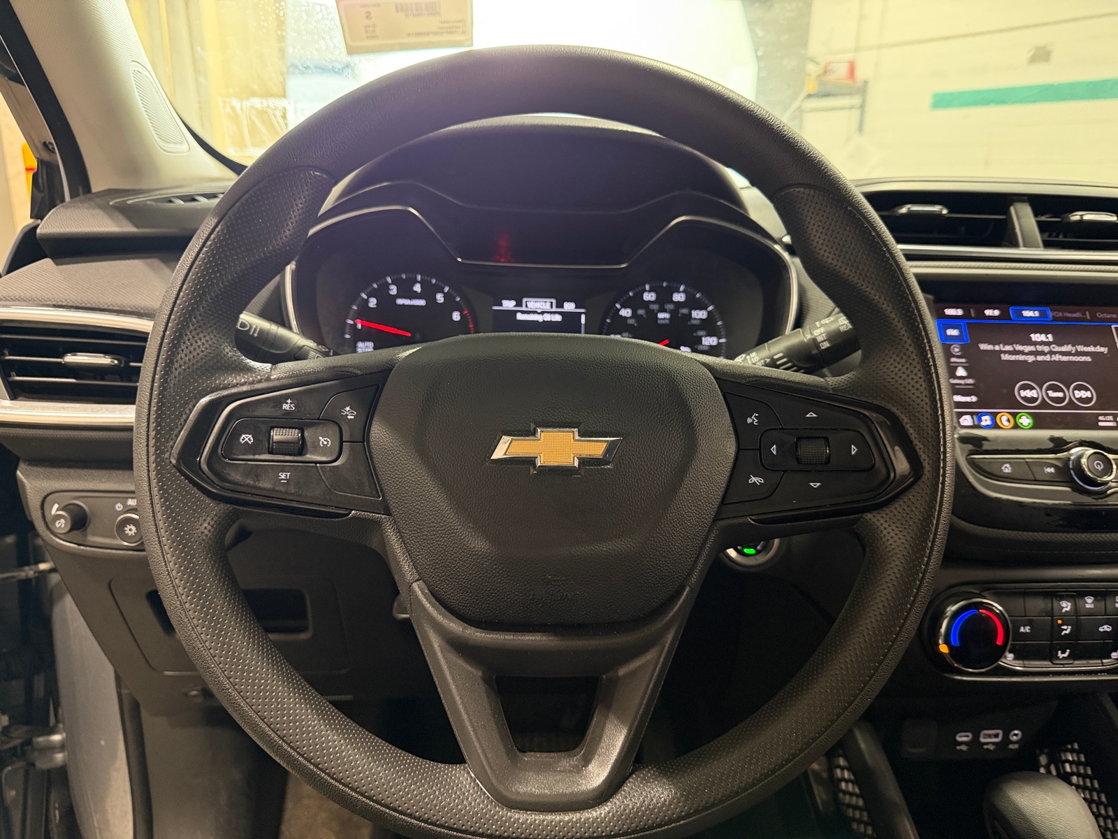 Thumbnail: 2023 Chevrolet TrailBlazer - 5