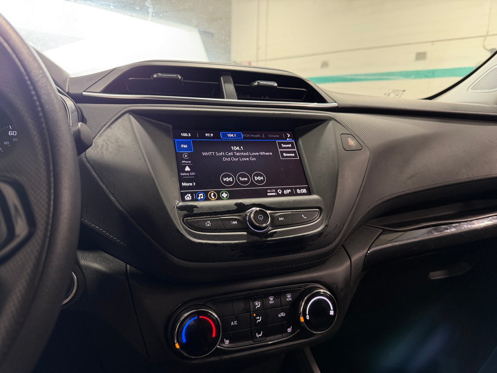 Thumbnail: 2023 Chevrolet TrailBlazer - 4