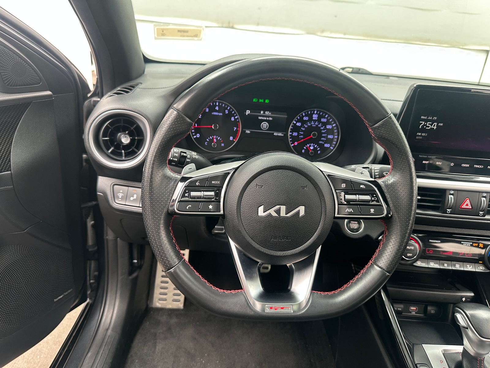 Thumbnail: 2024 Kia Forte - 4