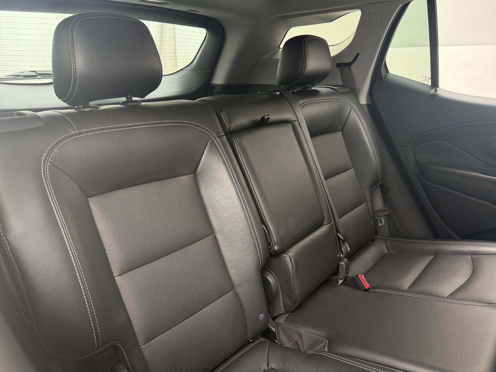 Thumbnail: 2023 GMC Terrain - 5