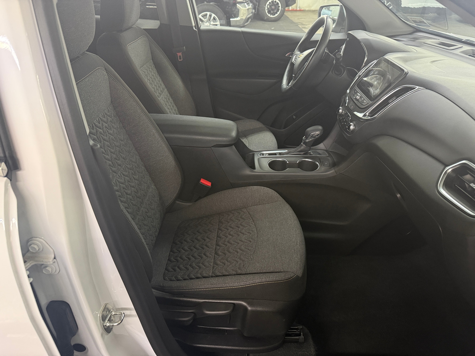 Thumbnail: 2024 Chevrolet Equinox - 2