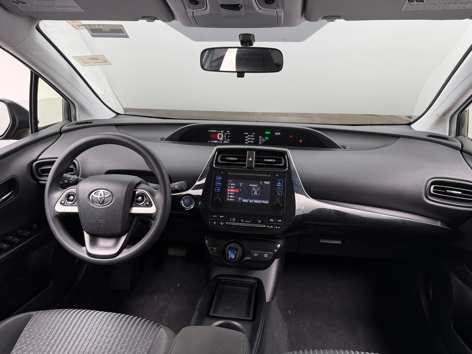Thumbnail: 2016 Toyota Prius - 3