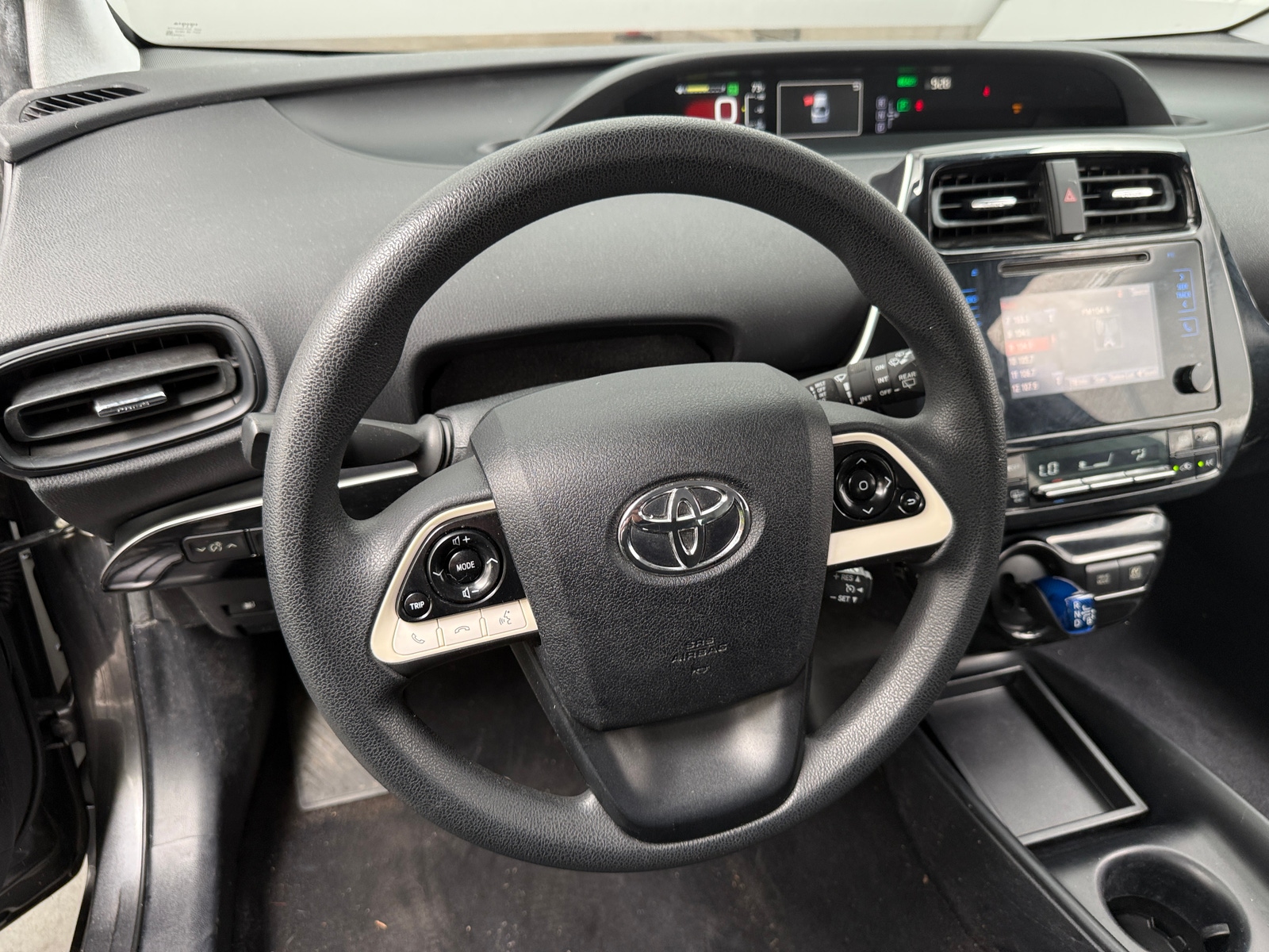 Thumbnail: 2016 Toyota Prius - 5