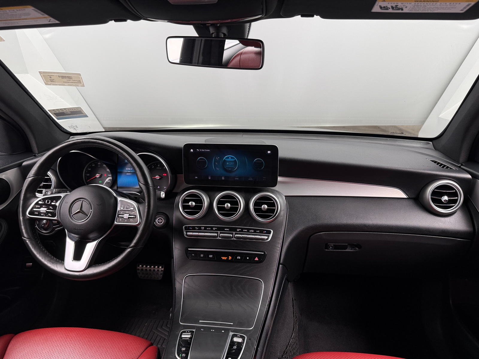 Thumbnail: 2020 Mercedes-Benz GLC - 2