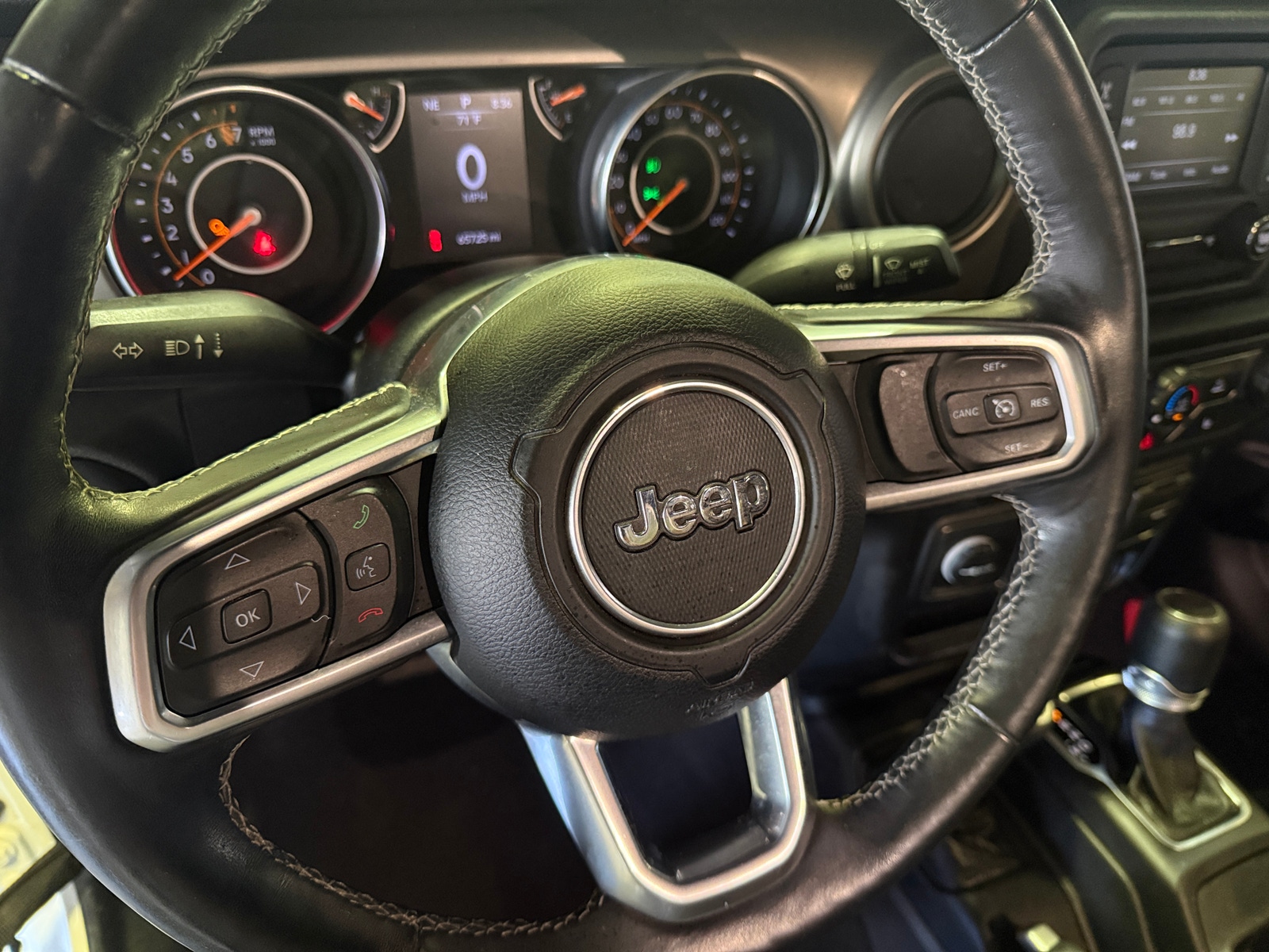 Thumbnail: 2020 Jeep Gladiator - 5