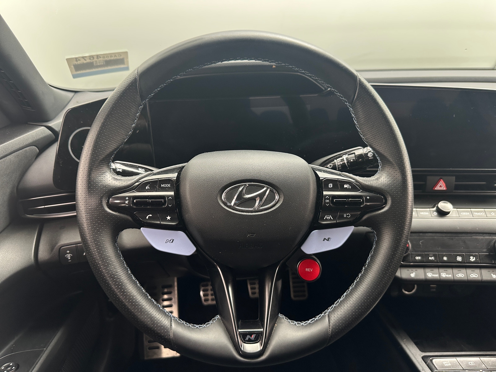 Thumbnail: 2023 Hyundai Elantra - 4