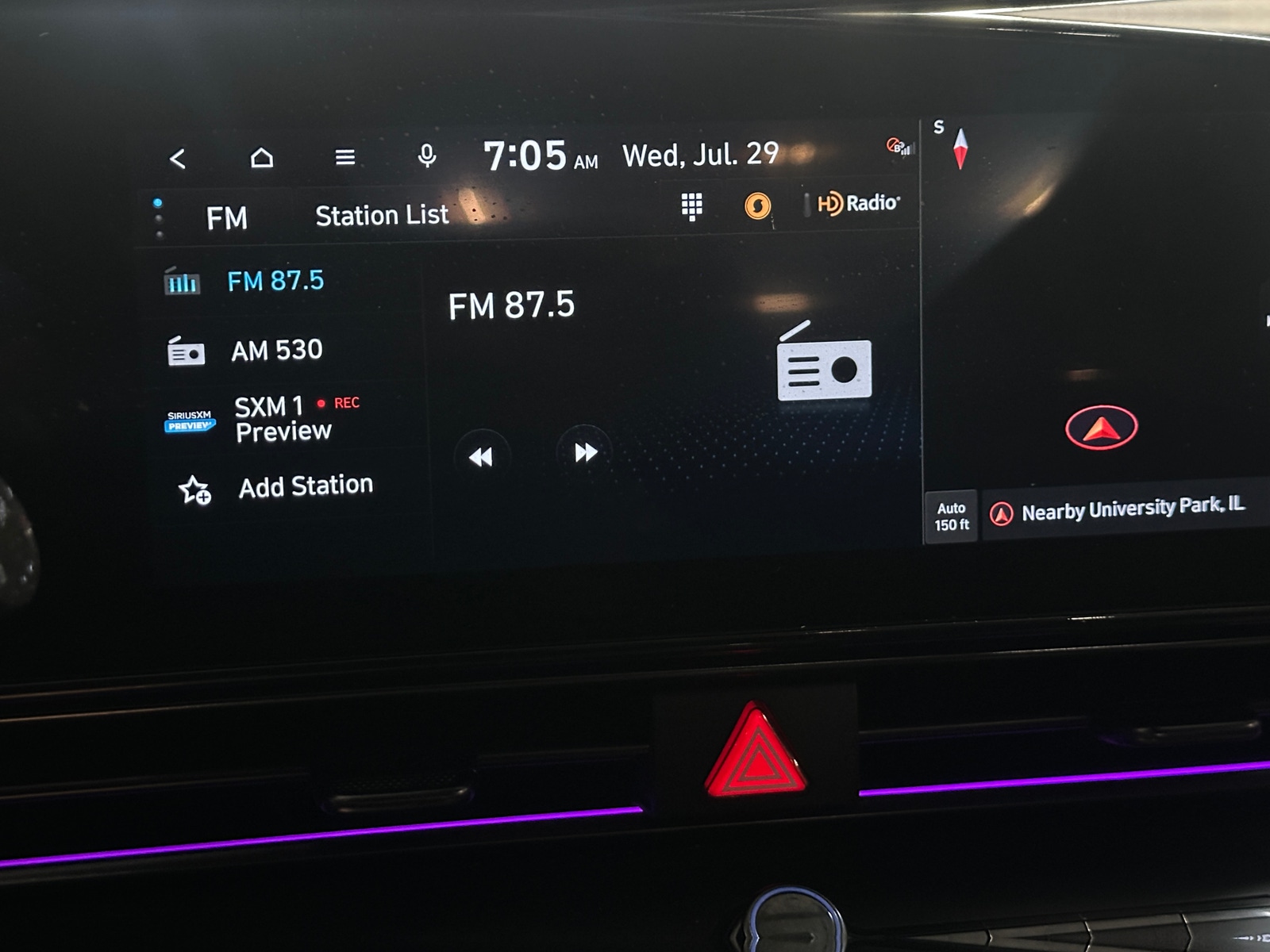 Thumbnail: 2023 Hyundai Elantra - 3