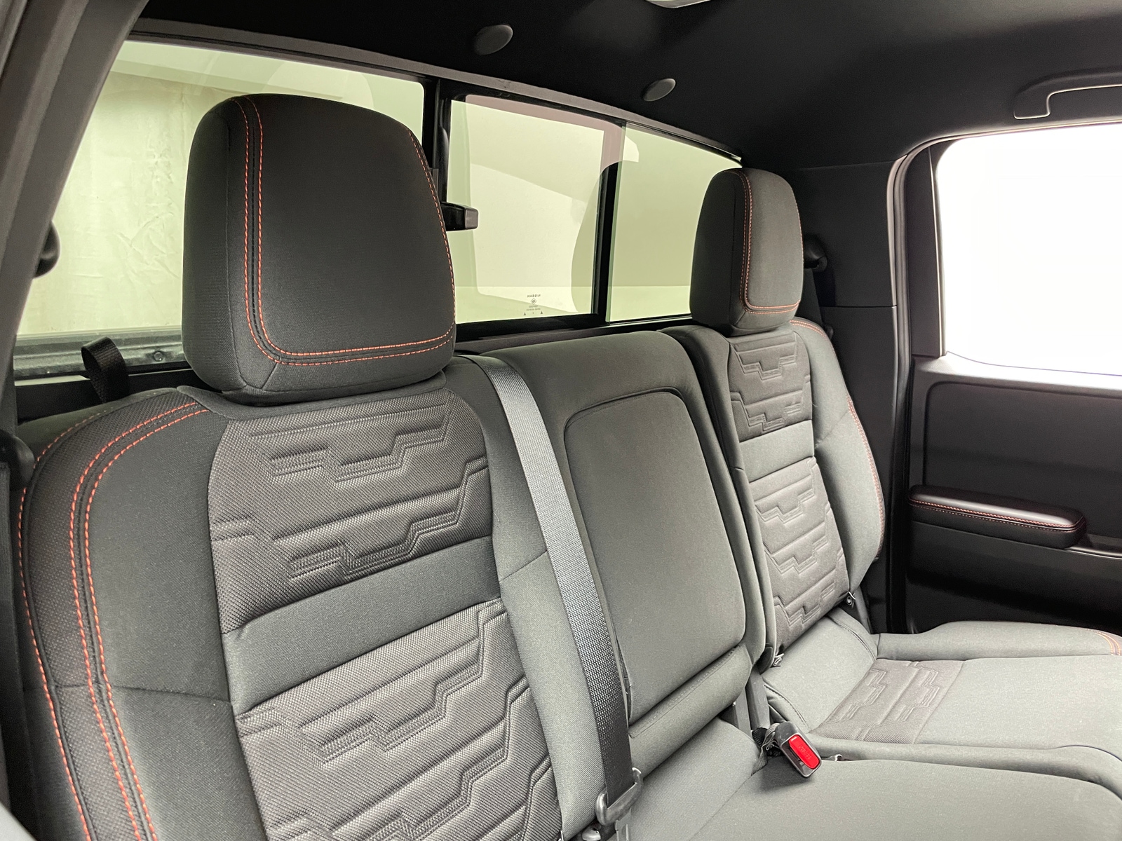 Thumbnail: 2025 Nissan Frontier - 6