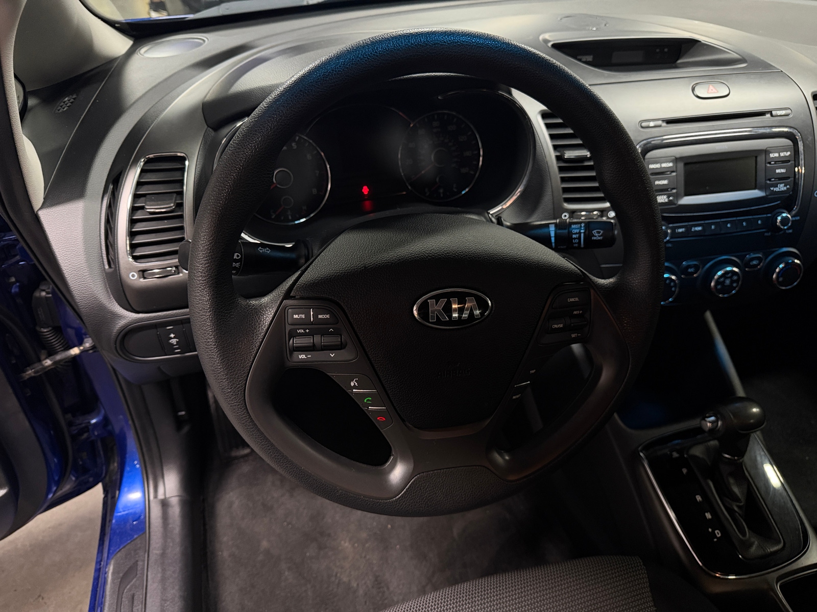 Thumbnail: 2018 Kia Forte - 5