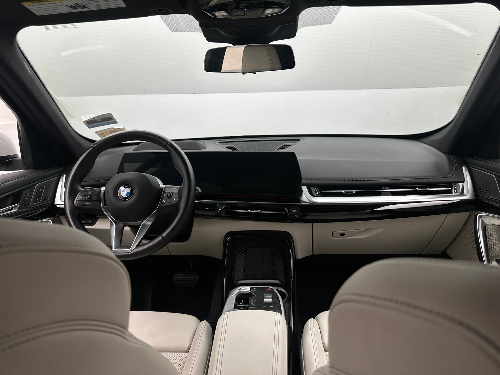 Thumbnail: 2026 BMW X1 - 2