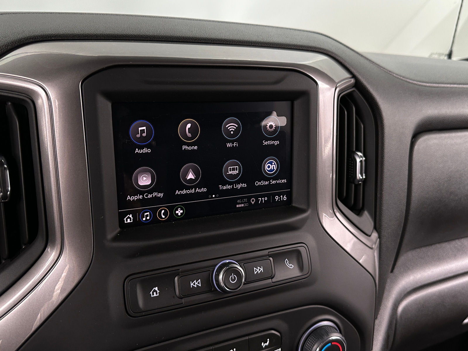 Thumbnail: 2026 Chevrolet Silverado 1500 - 4