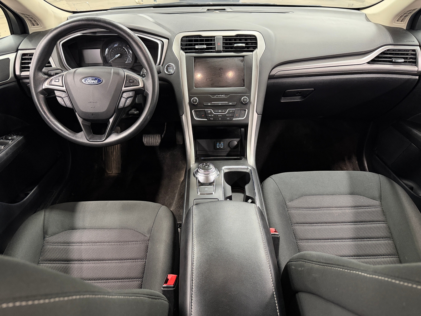 Thumbnail: 2020 Ford Fusion - 3
