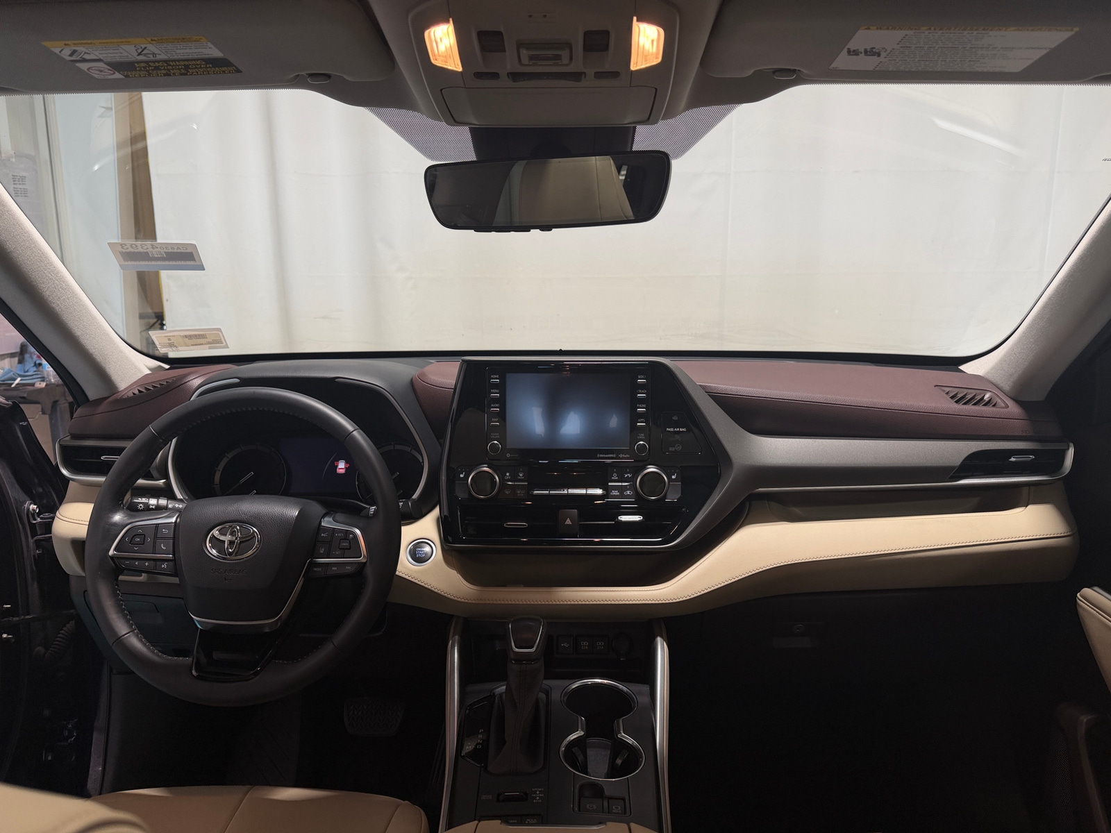 Thumbnail: 2020 Toyota Highlander - 2