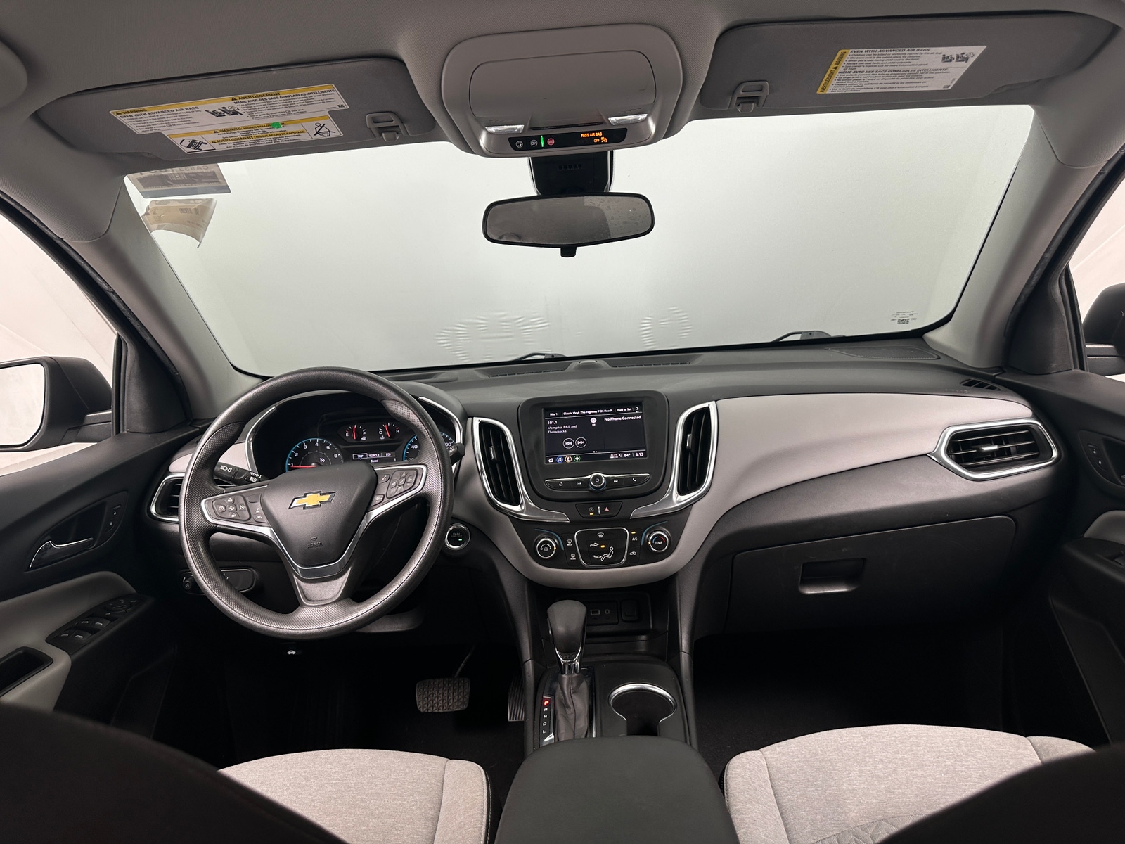 Thumbnail: 2022 Chevrolet Equinox - 3
