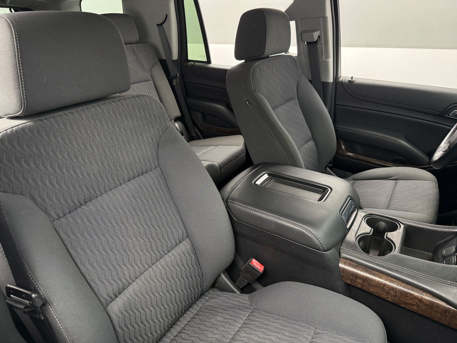Thumbnail: 2020 Chevrolet Tahoe - 2