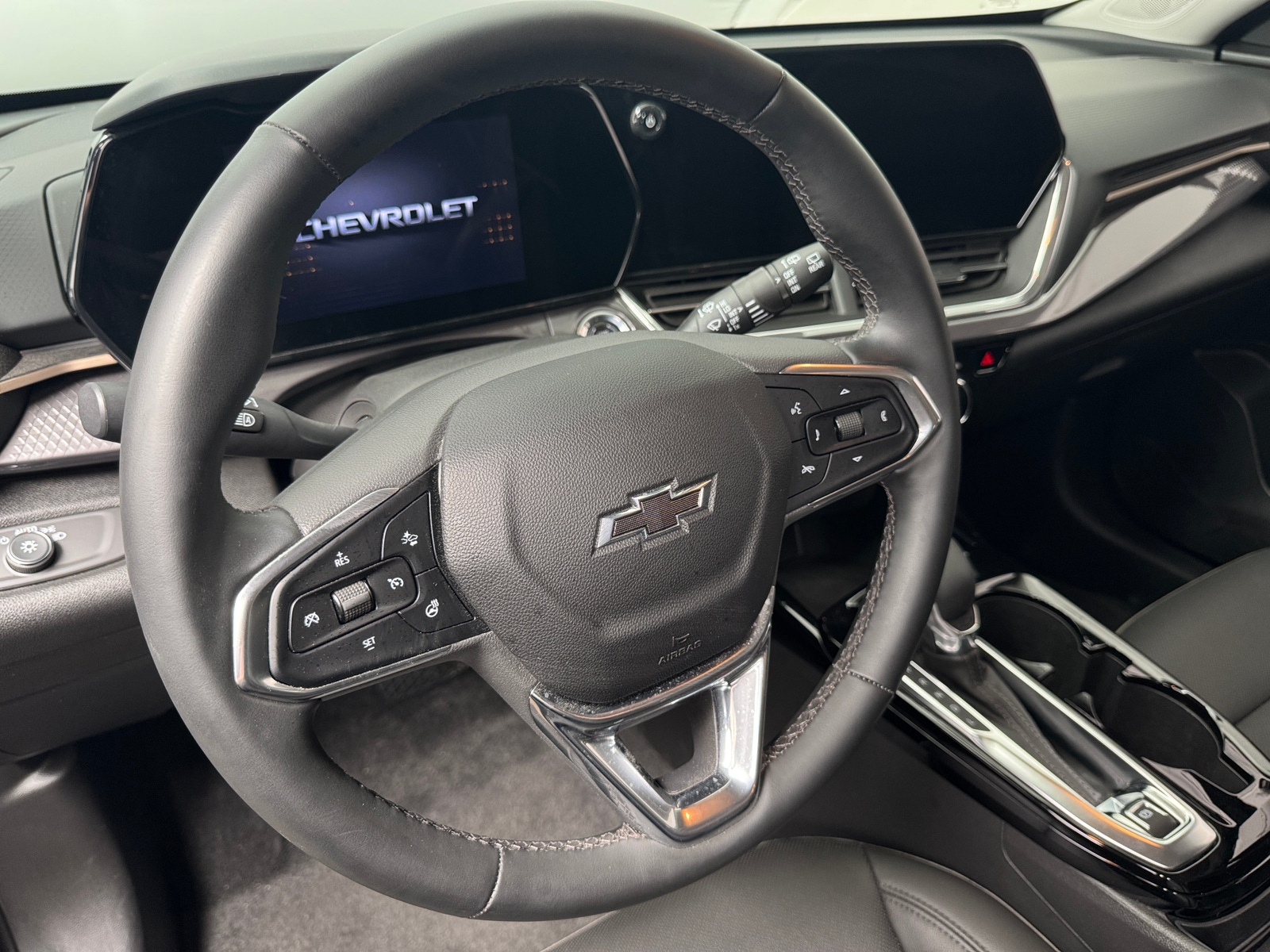 Thumbnail: 2025 Chevrolet Trax - 4