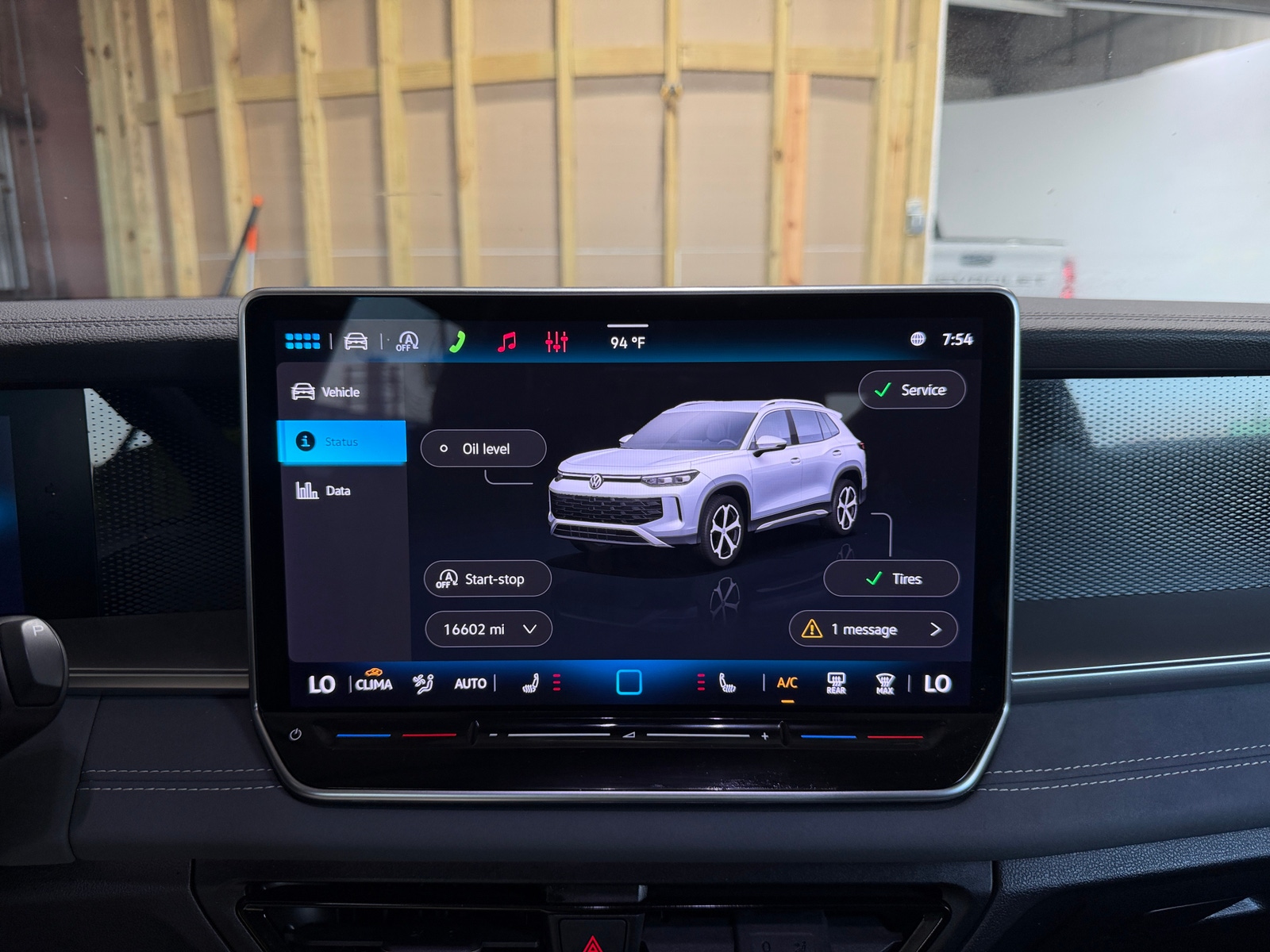 Thumbnail: 2026 Volkswagen Tiguan - 3