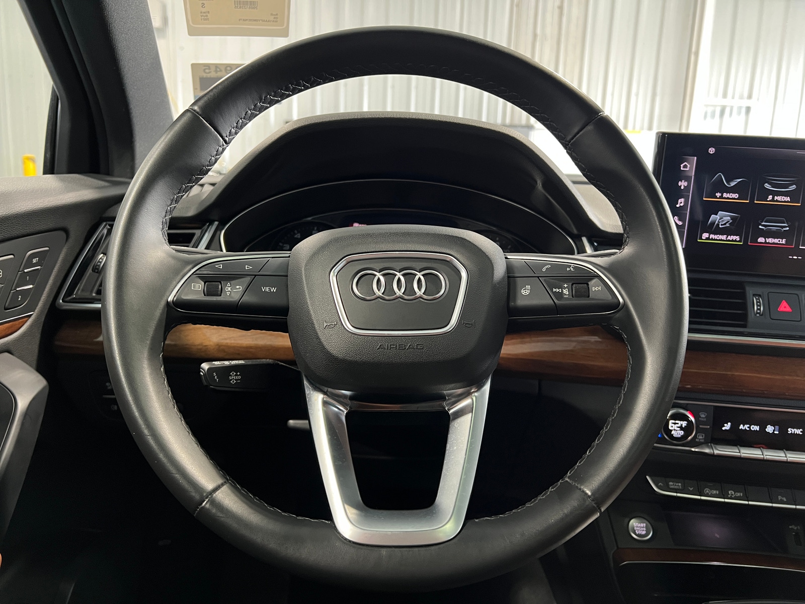 Thumbnail: 2021 Audi Q5 - 4