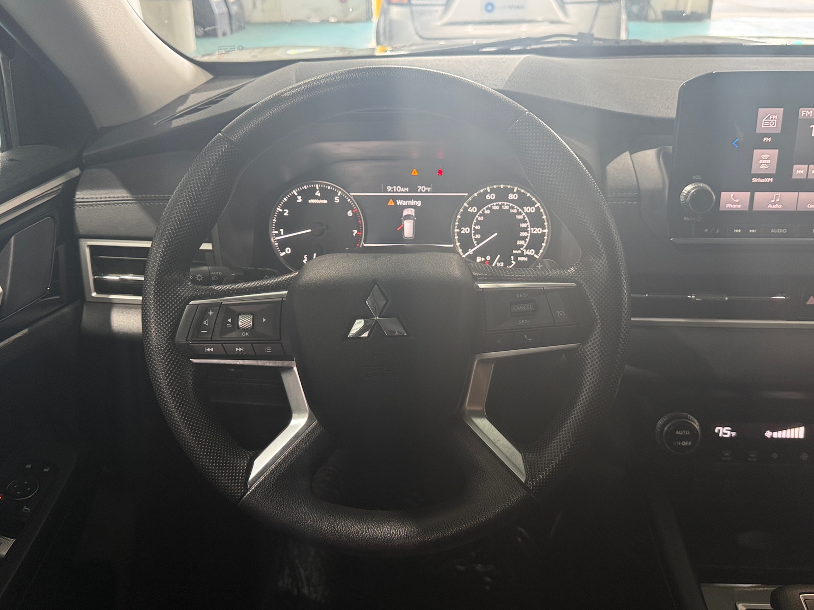 Thumbnail: 2022 Mitsubishi Outlander - 5