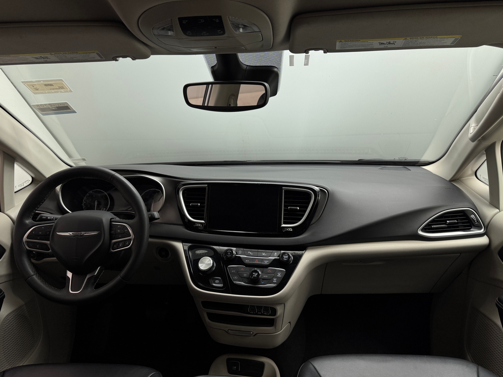 Thumbnail: 2024 Chrysler Pacifica - 2