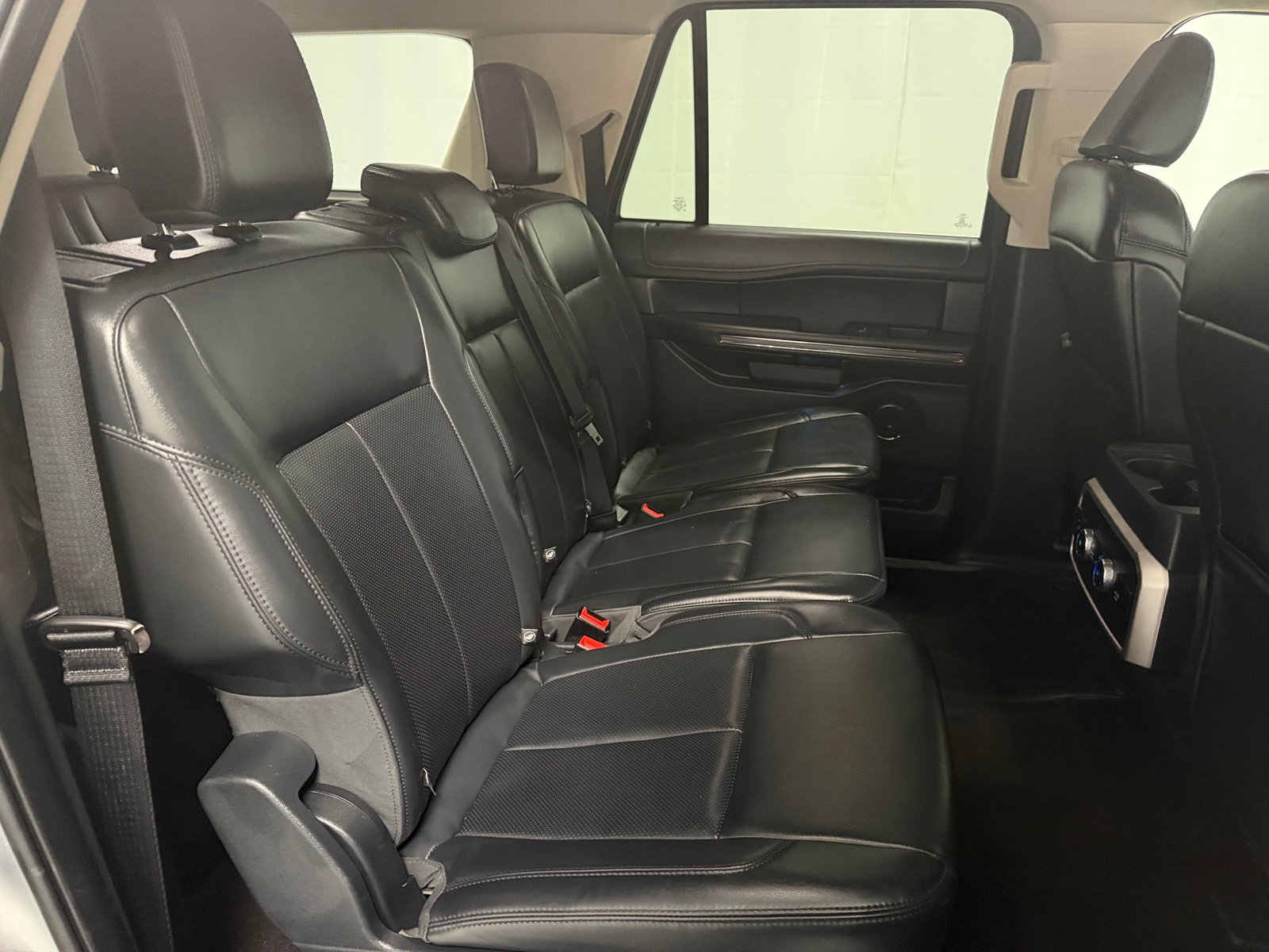 Thumbnail: 2023 Ford Expedition MAX - 5