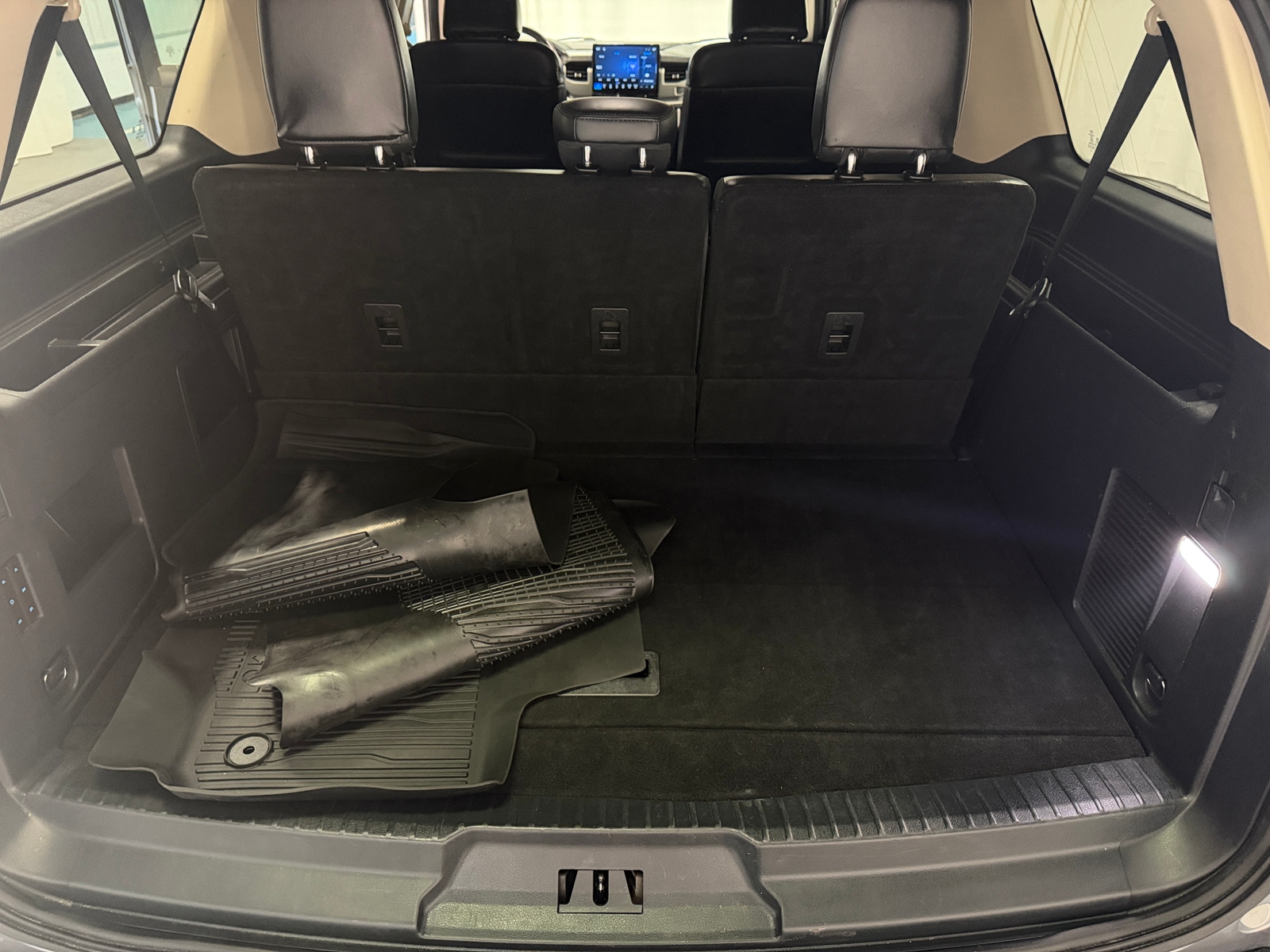 Thumbnail: 2023 Ford Expedition MAX - 6