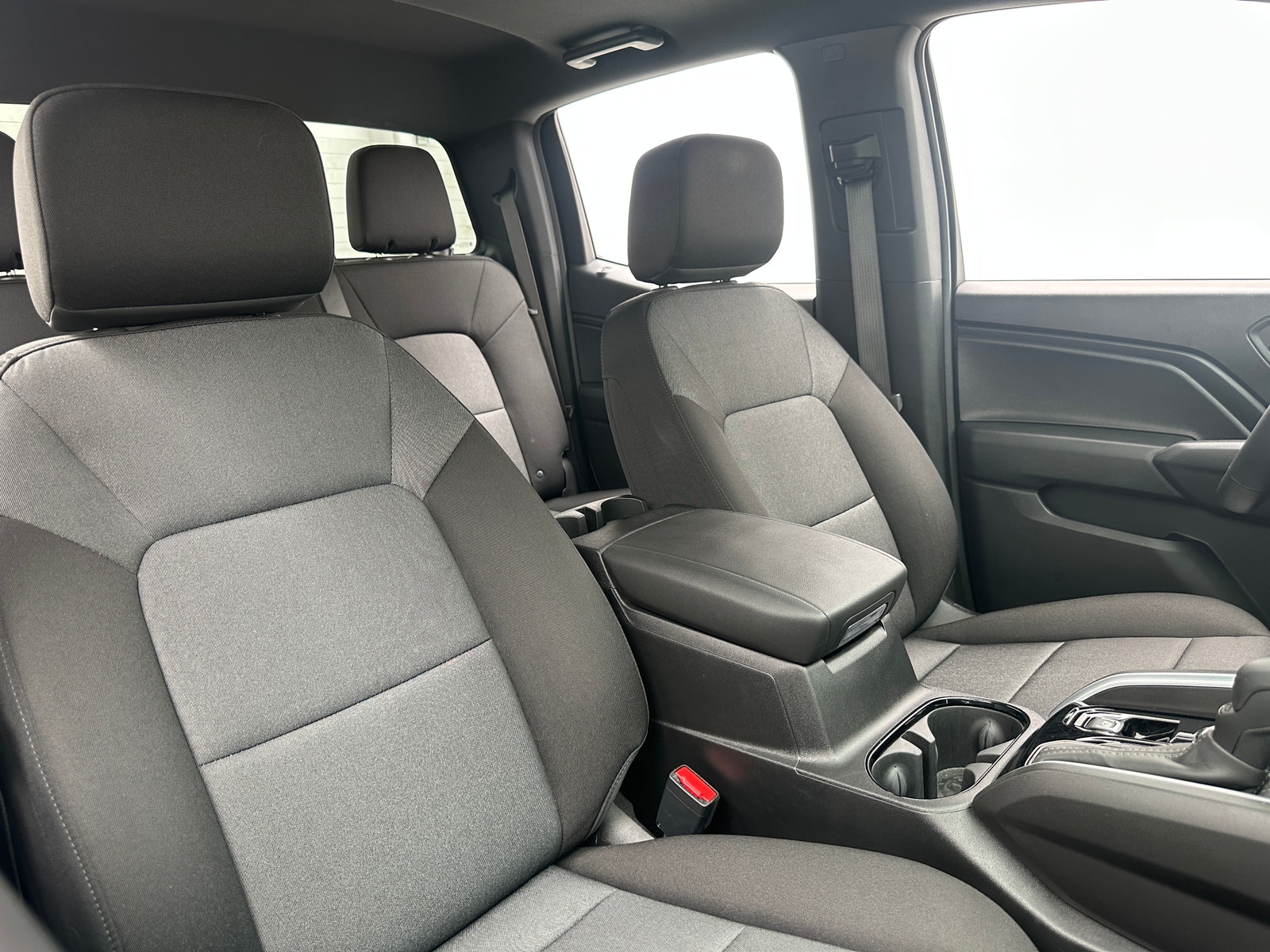 Thumbnail: 2025 Chevrolet Colorado - 2