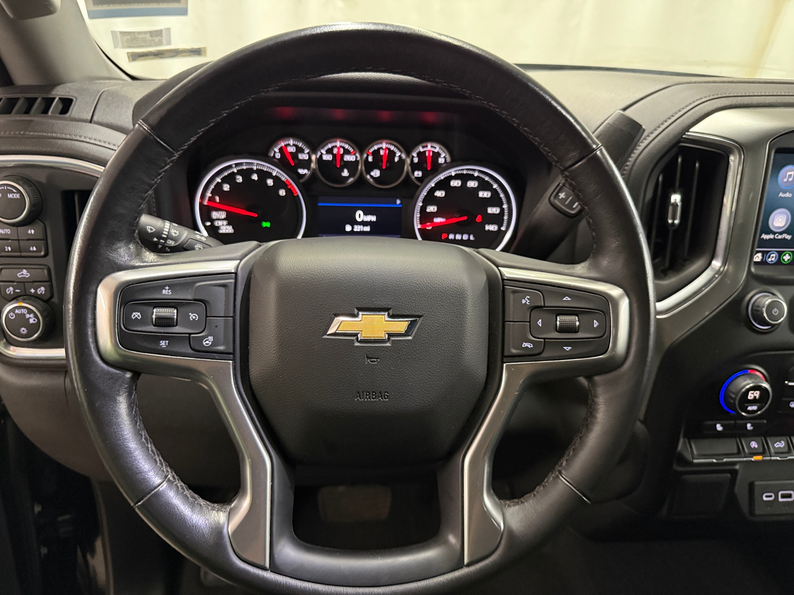 Thumbnail: 2022 Chevrolet Silverado 1500 - 5
