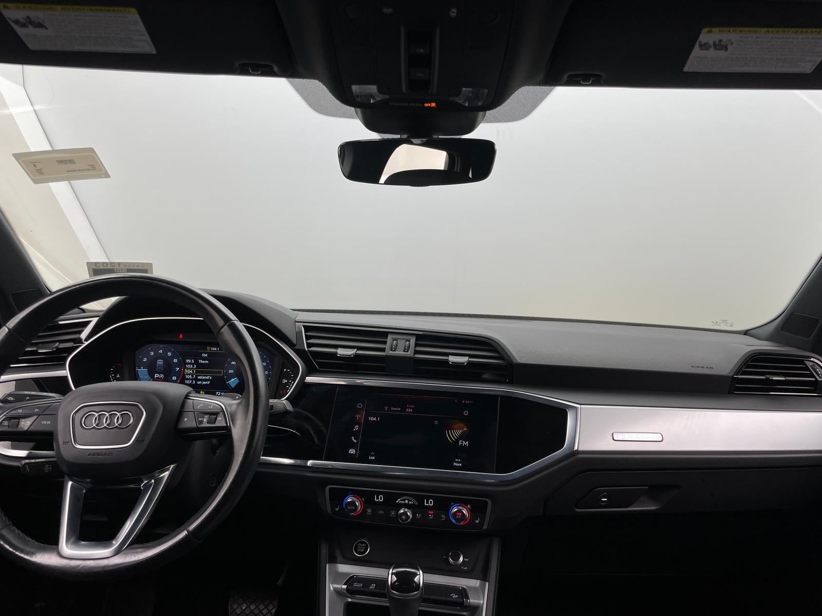 Thumbnail: 2021 Audi Q3 - 2