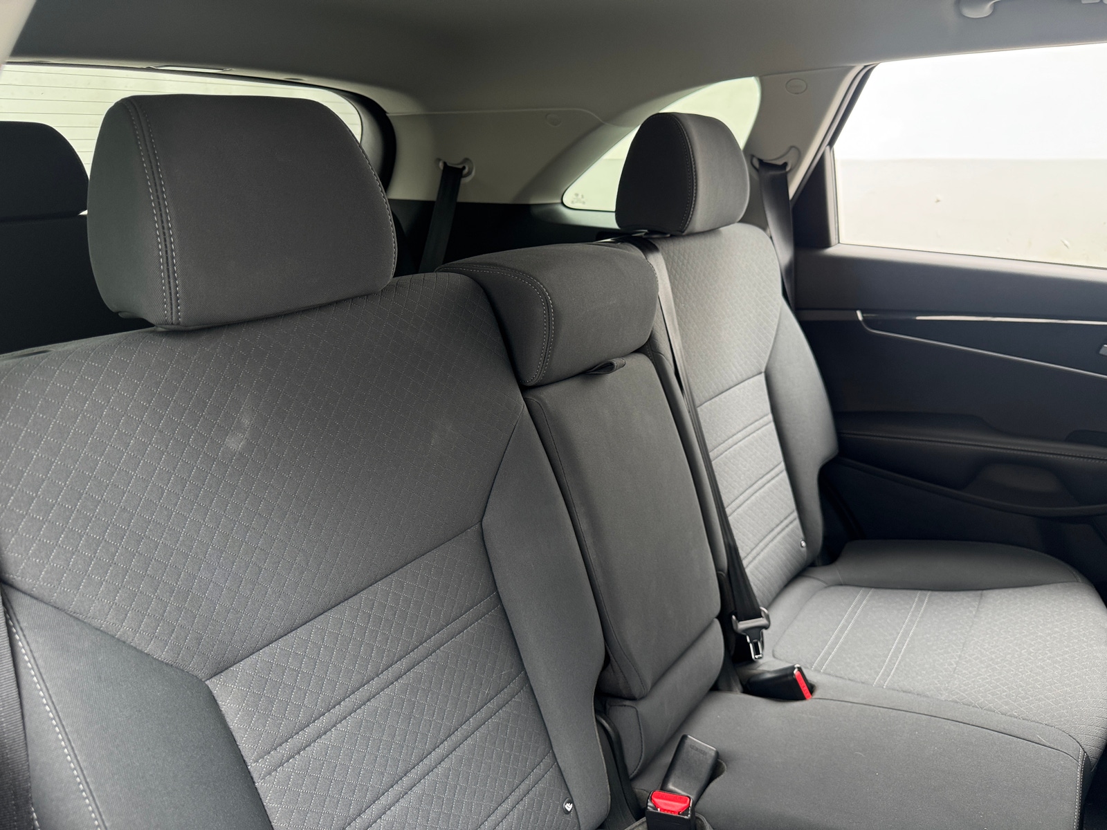 Thumbnail: 2020 Kia Sorento - 6