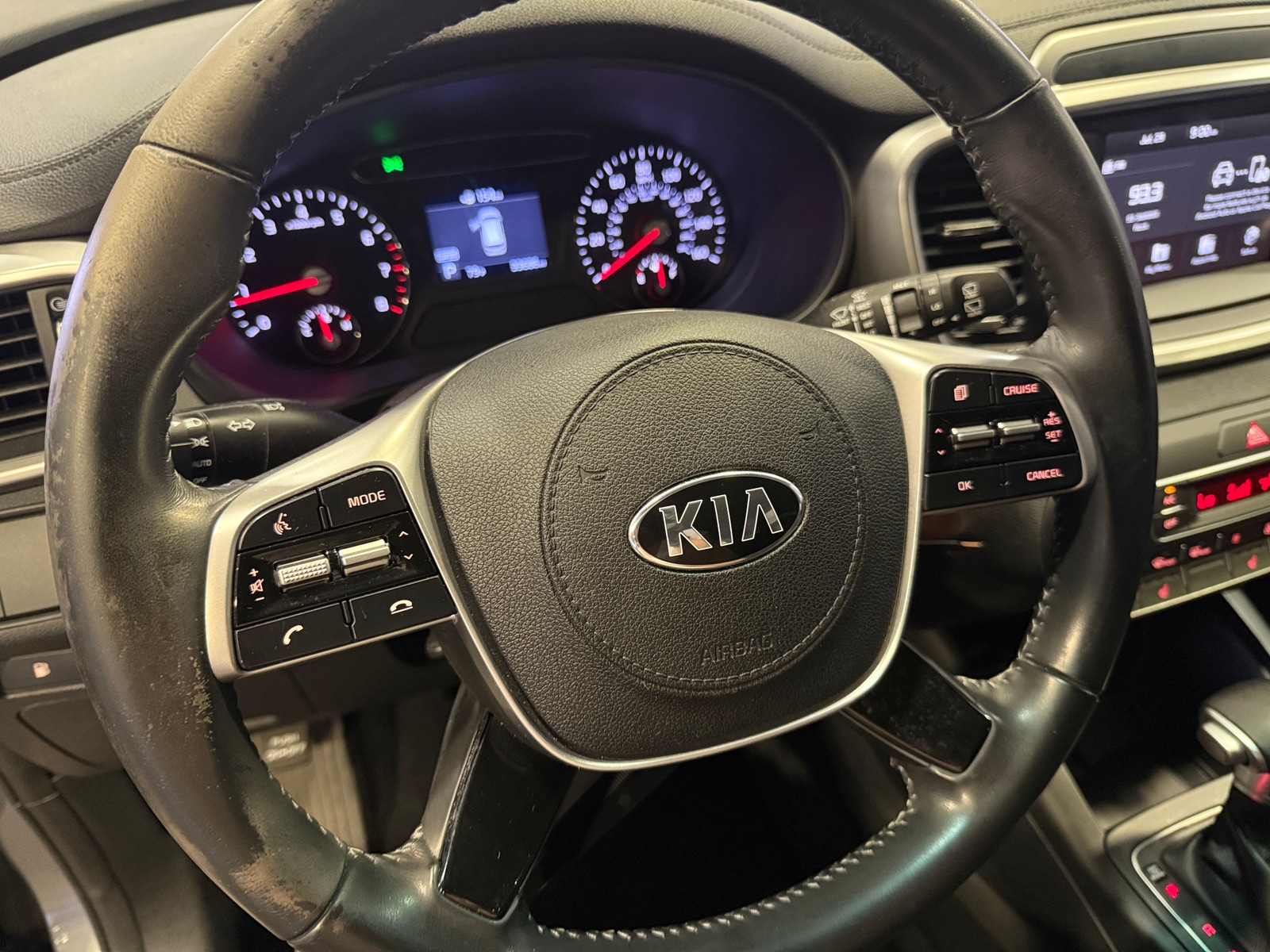 Thumbnail: 2020 Kia Sorento - 5