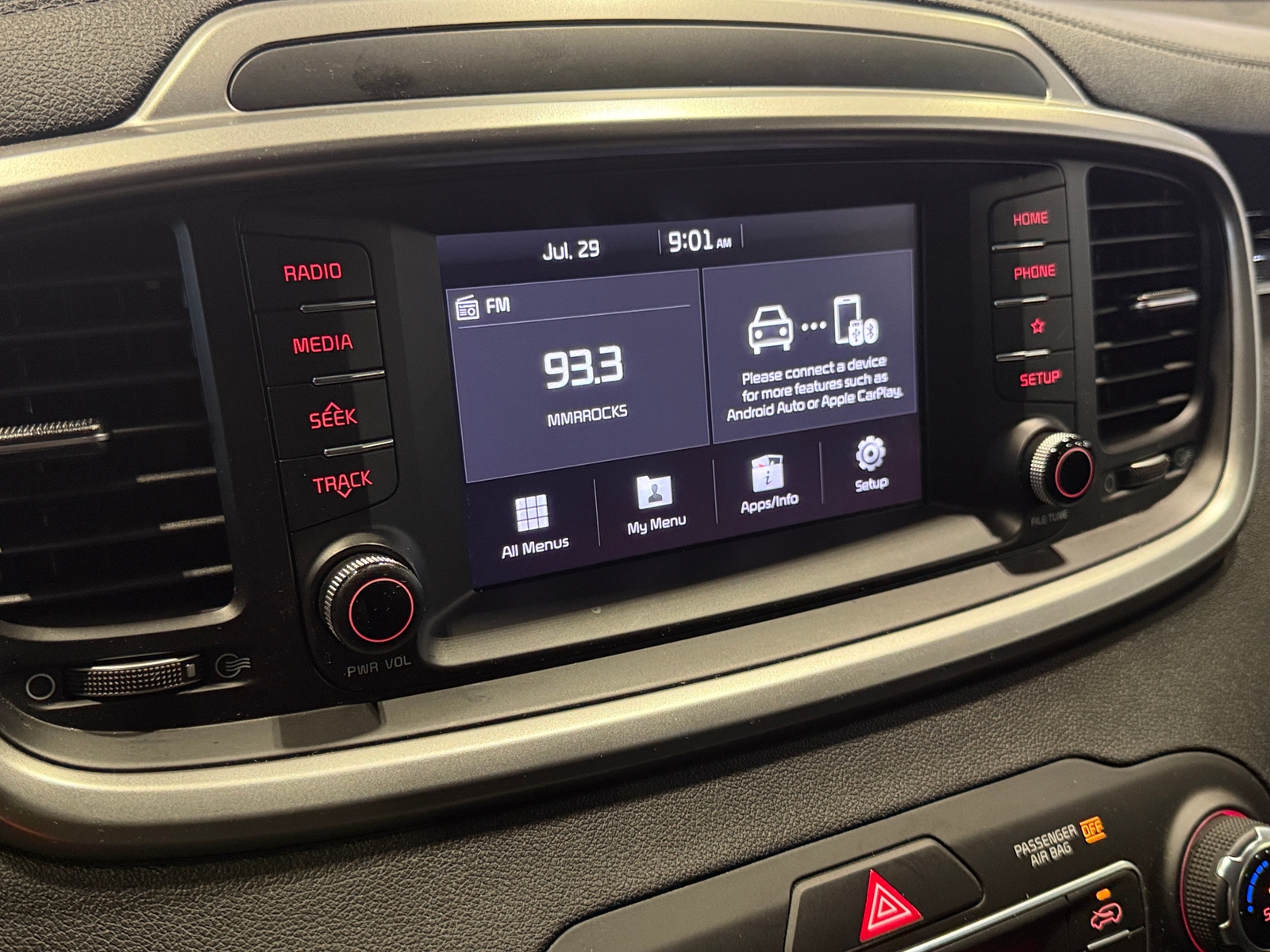 Thumbnail: 2020 Kia Sorento - 4