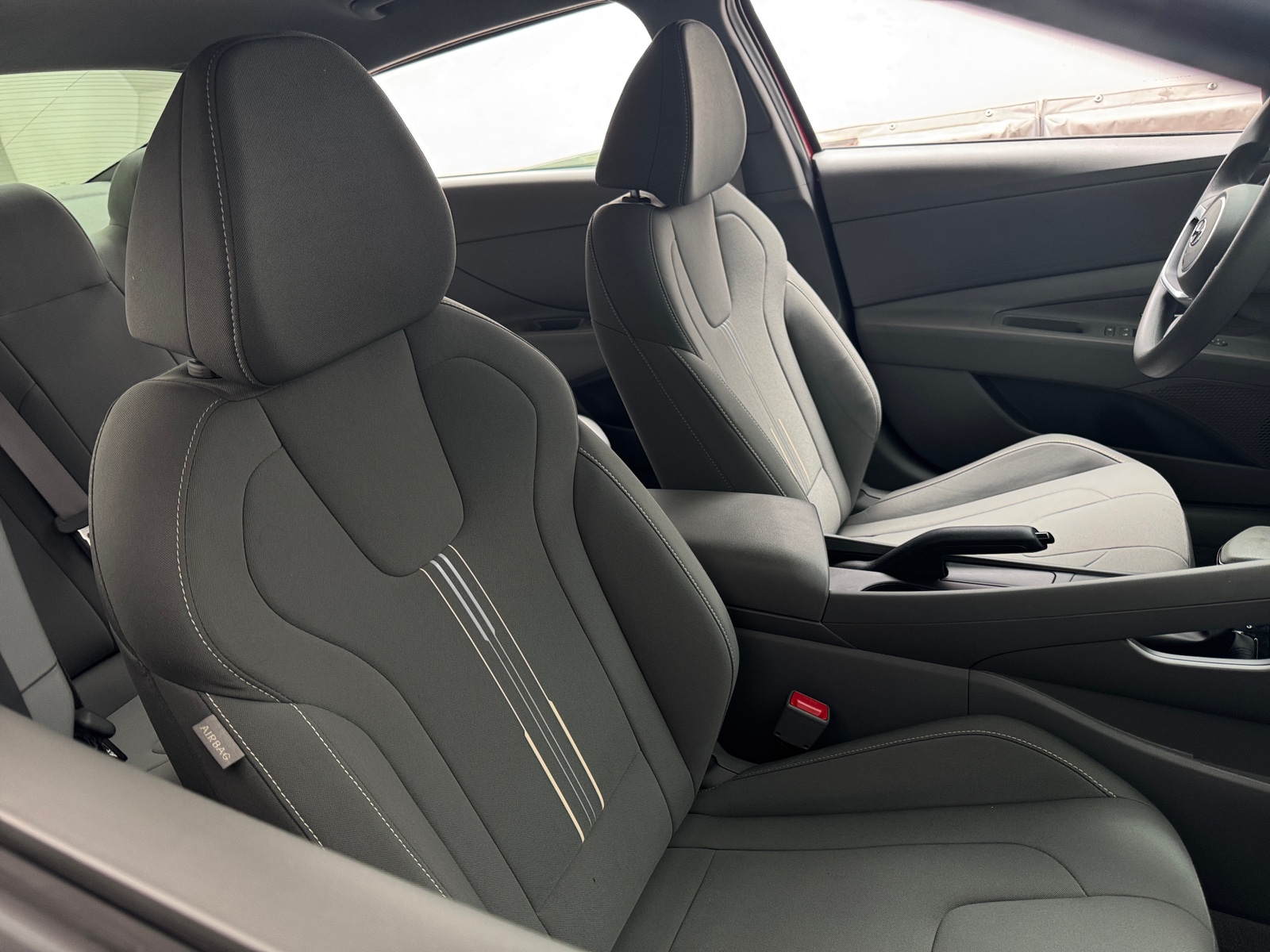 Thumbnail: 2023 Hyundai Elantra - 2