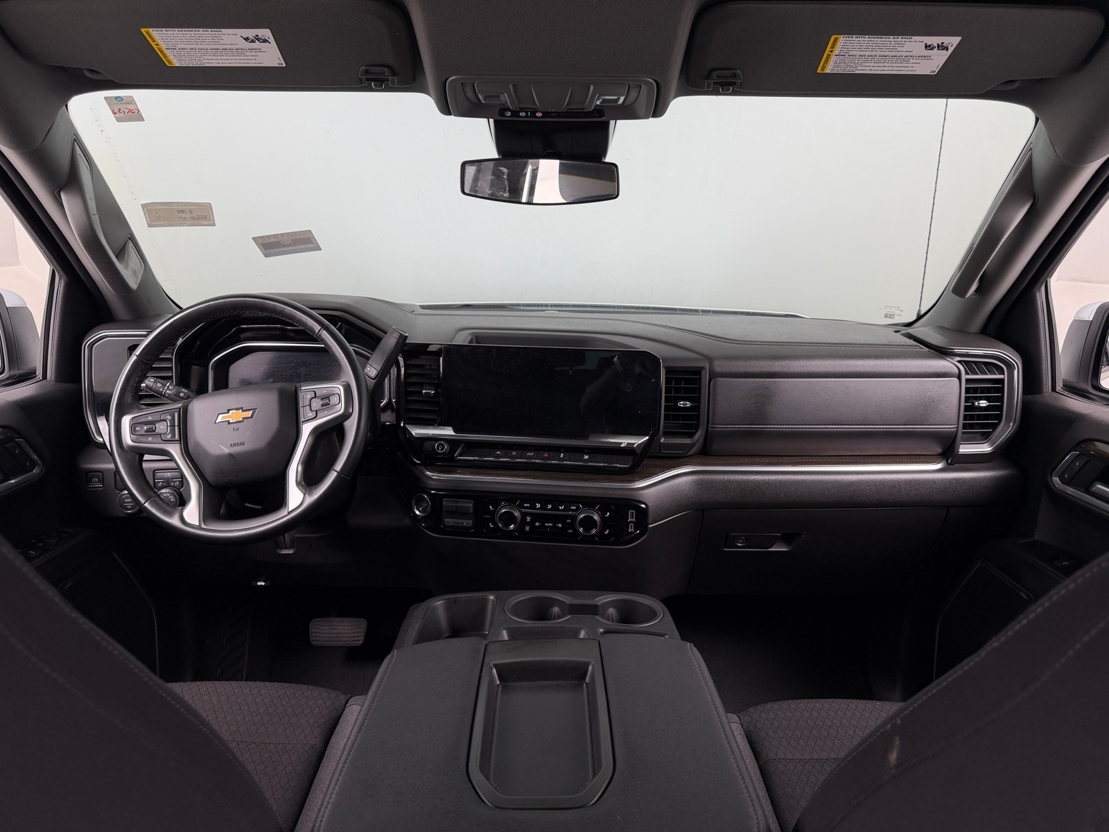 Thumbnail: 2025 Chevrolet Silverado 1500 - 3