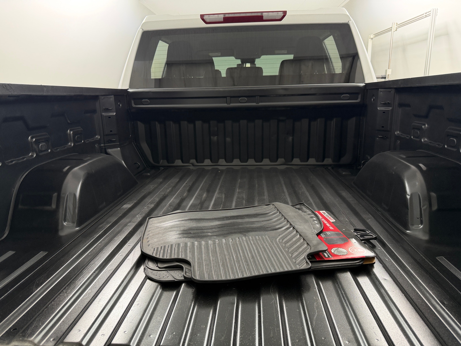 Thumbnail: 2025 Chevrolet Silverado 1500 - 7