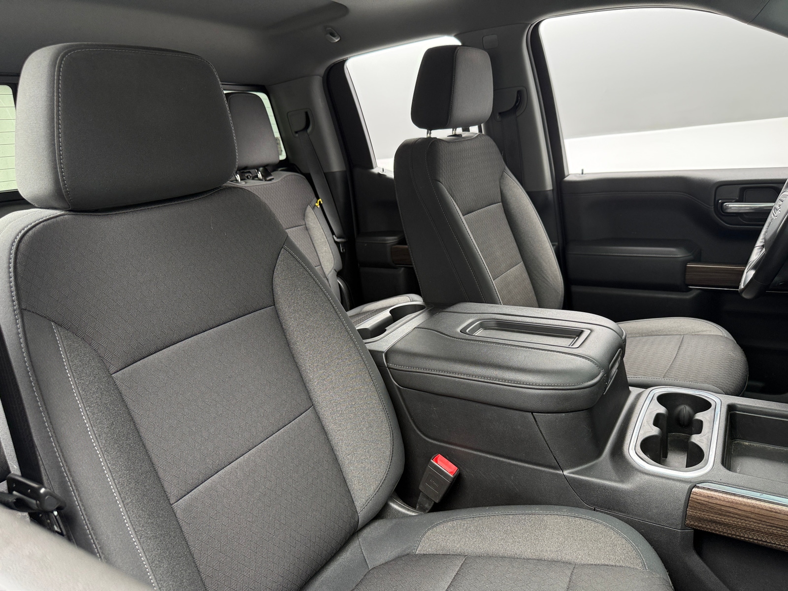 Thumbnail: 2020 Chevrolet Silverado 1500 - 2