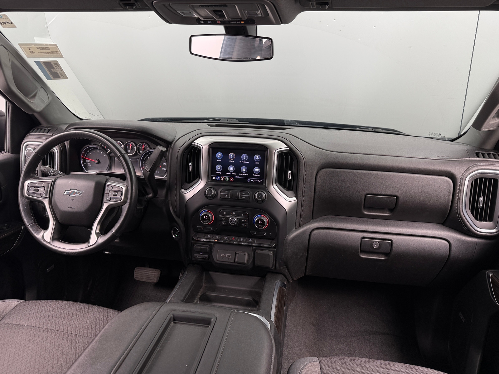 Thumbnail: 2020 Chevrolet Silverado 1500 - 3