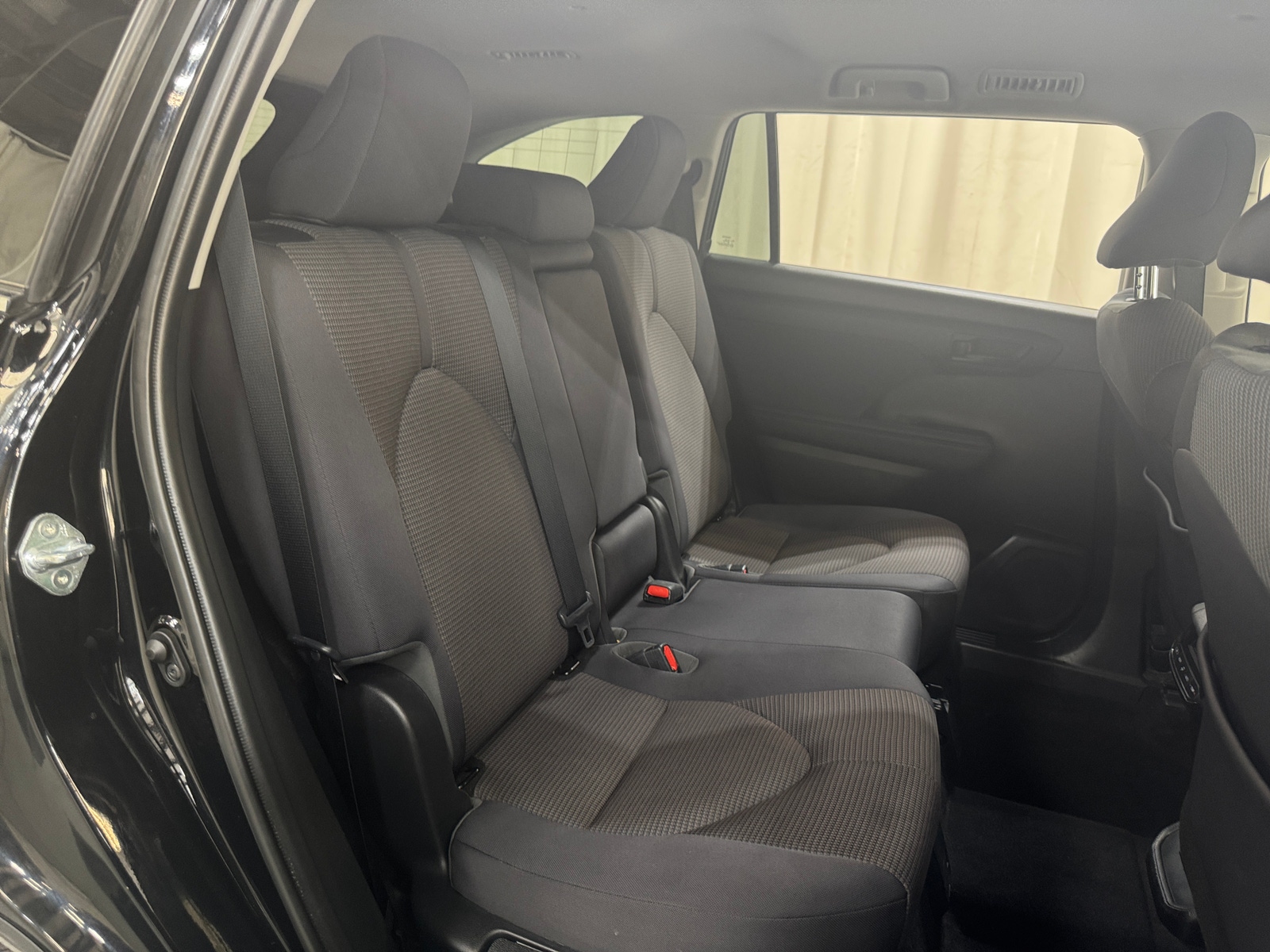Thumbnail: 2020 Toyota Highlander - 6