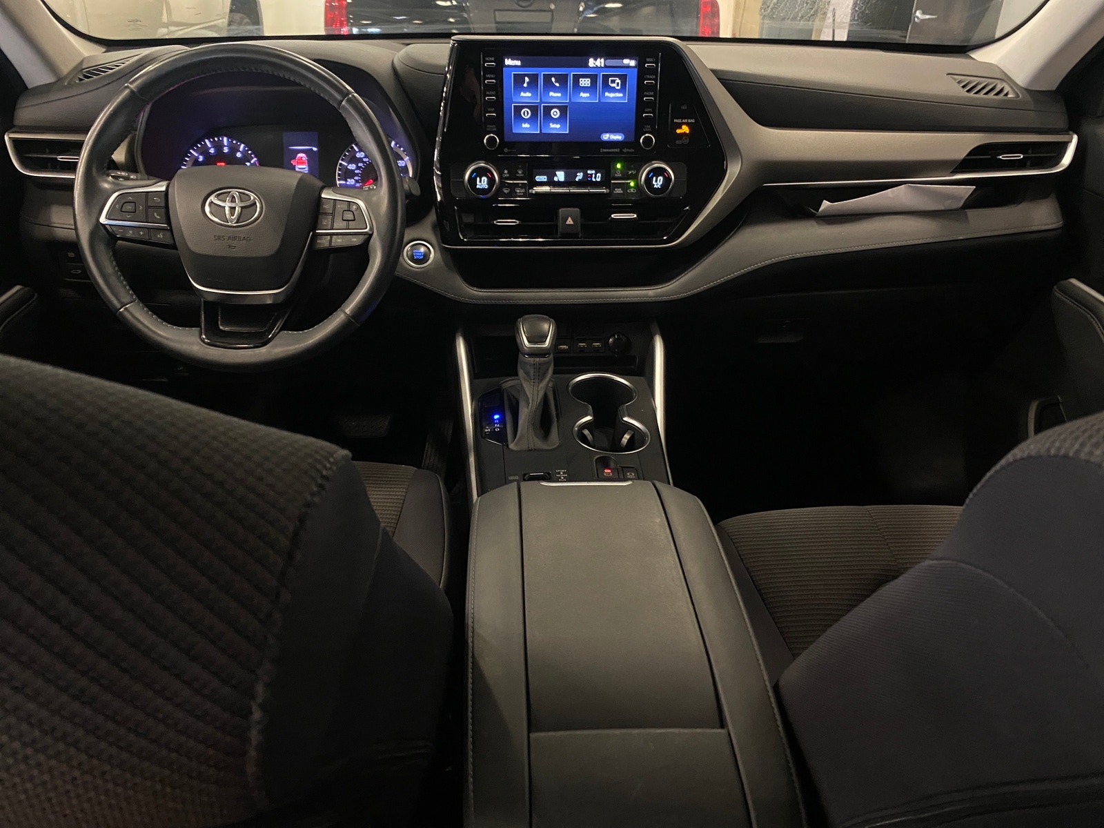 Thumbnail: 2020 Toyota Highlander - 3
