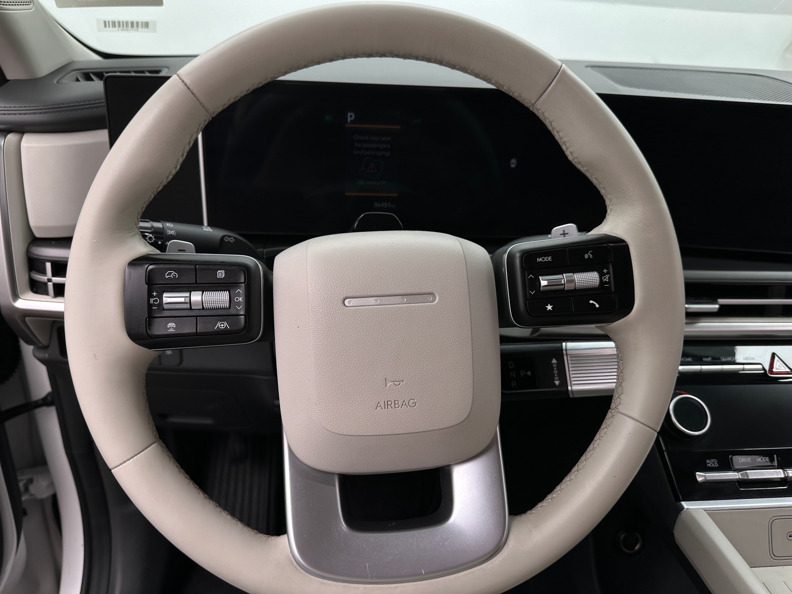 Thumbnail: 2025 Hyundai Santa Fe - 4
